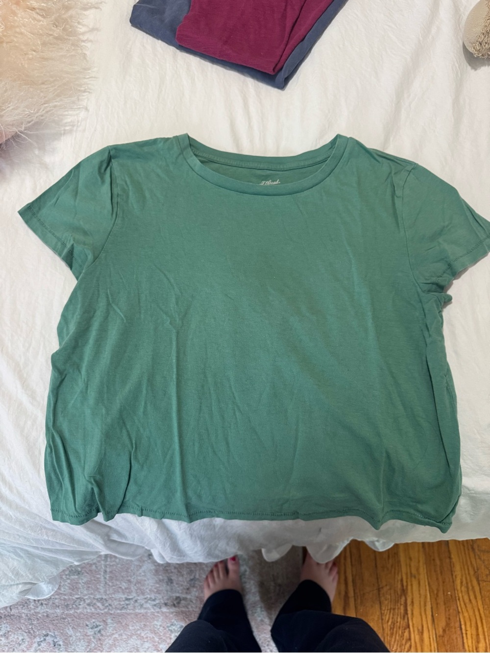 Universal Thread Short Sleeve Crewneck Tee in Green
